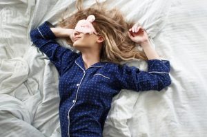 5 Khác Biệt Rõ Rệt Giữa Đồ Ngủ Chất Lượng Và Đồ Ngủ Giá Rẻ – Đọc Xong Biết Mua Gì Ngay!